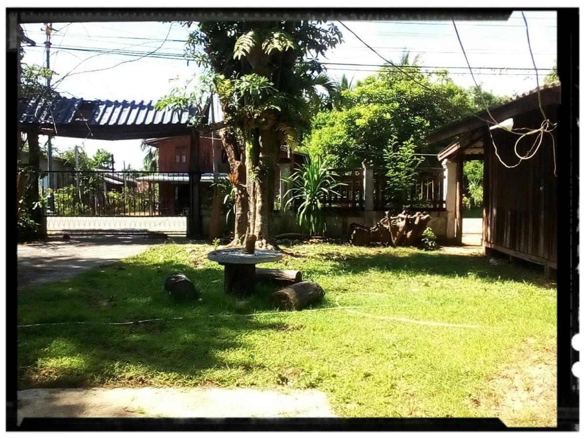 Grandma'S Home Sangkhlaburi Exterior photo